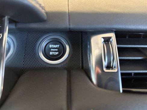 Used 2020 Land Rover Range Rover Sport HSE AWD/4WD image 24