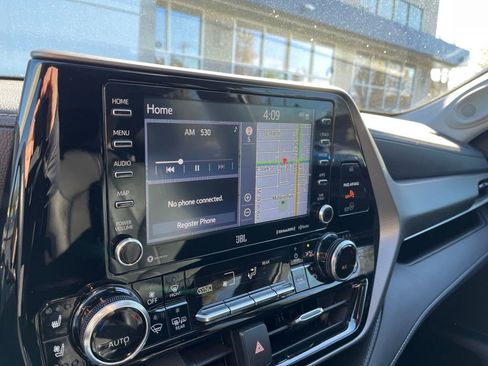 Used 2022 Toyota Highlander Limited AWD/4WD image 20
