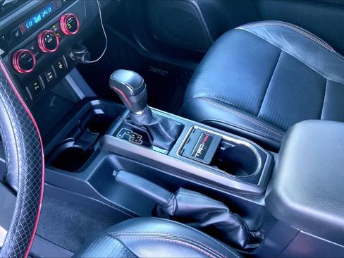 Used 2017 Toyota Tacoma TRD Pro AWD/4WD image 16