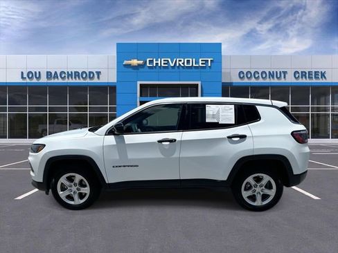 Used 2023 Jeep Compass Sport AWD/4WD image 5