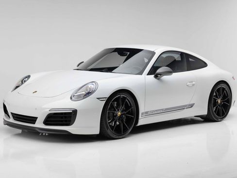 Used 2018 Porsche 911 Carrera T RWD image 9