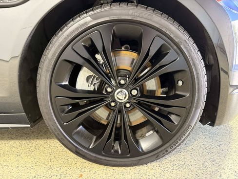 Used 2024 Jaguar XF R-Dynamic SE AWD/4WD image 9