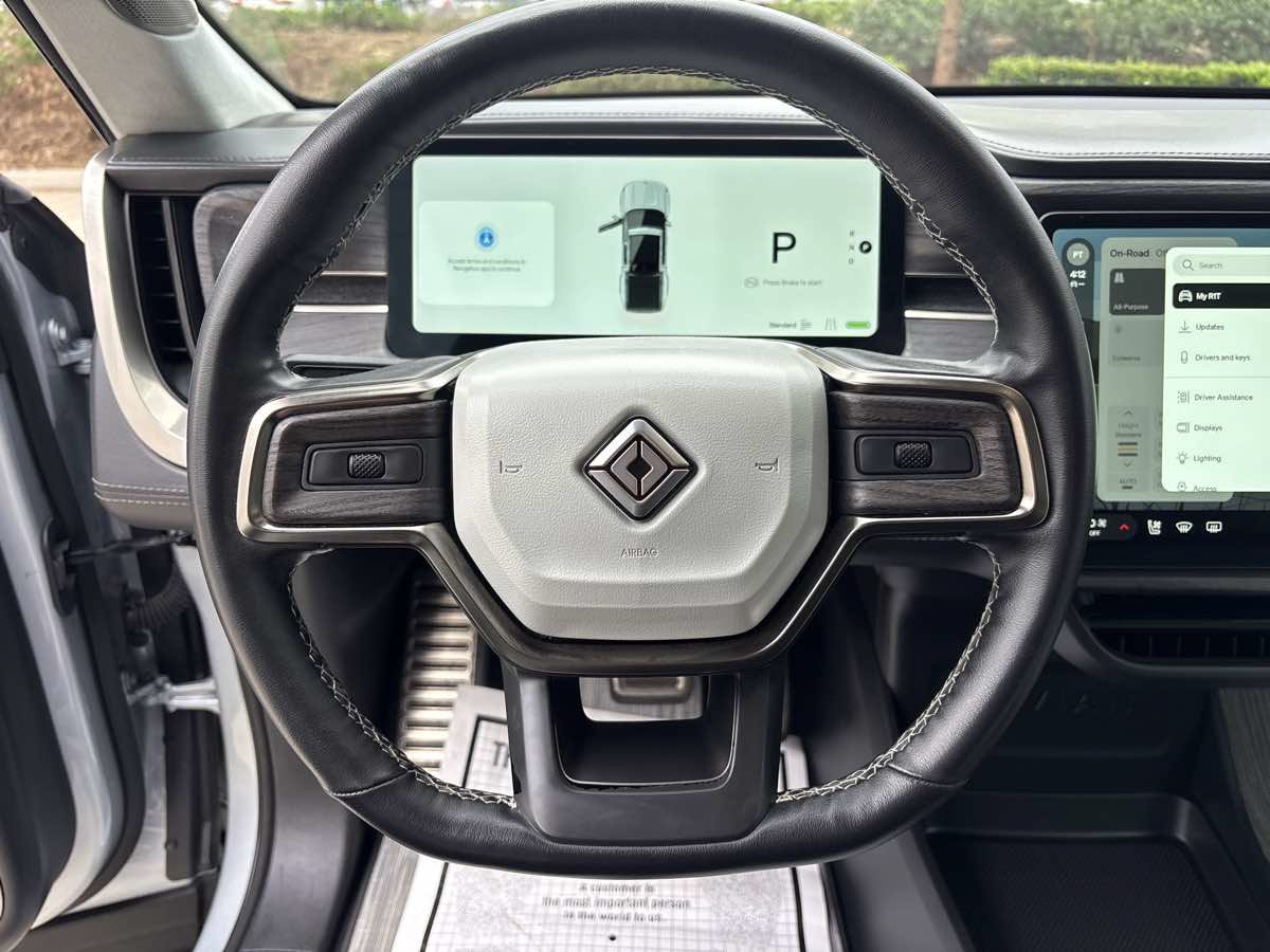 Used 2023 Rivian R1T Launch Edition AWD/4WD image 21
