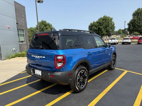 Used 2025 Ford Bronco Sport Outer Banks w/ Outer Banks Tech Package+ AWD/4WD image 6