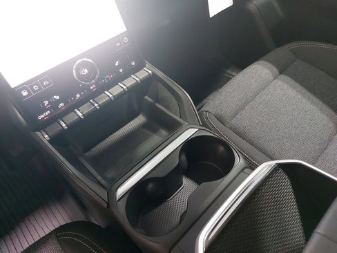 New 2026 GMC Terrain Elevation w/ LPO, Floor Liner Package image 25