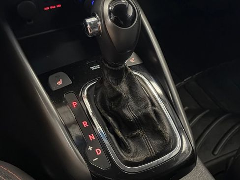 Used 2013 Kia Forte SX w/ Leather Pkg FWD image 20