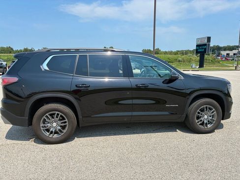 Used 2025 GMC Acadia Elevation AWD/4WD image 7