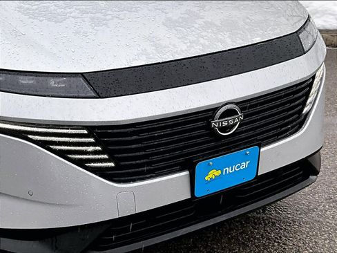 Certified 2025 Nissan Murano SV image 29