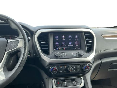 Used 2023 GMC Acadia SLE w/ Driver Convenience Package FWD image 11