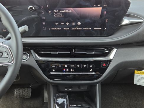 New 2026 Buick Envista Sport Touring FWD image 10