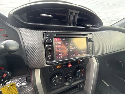 Used 2015 Scion FR-S image 12