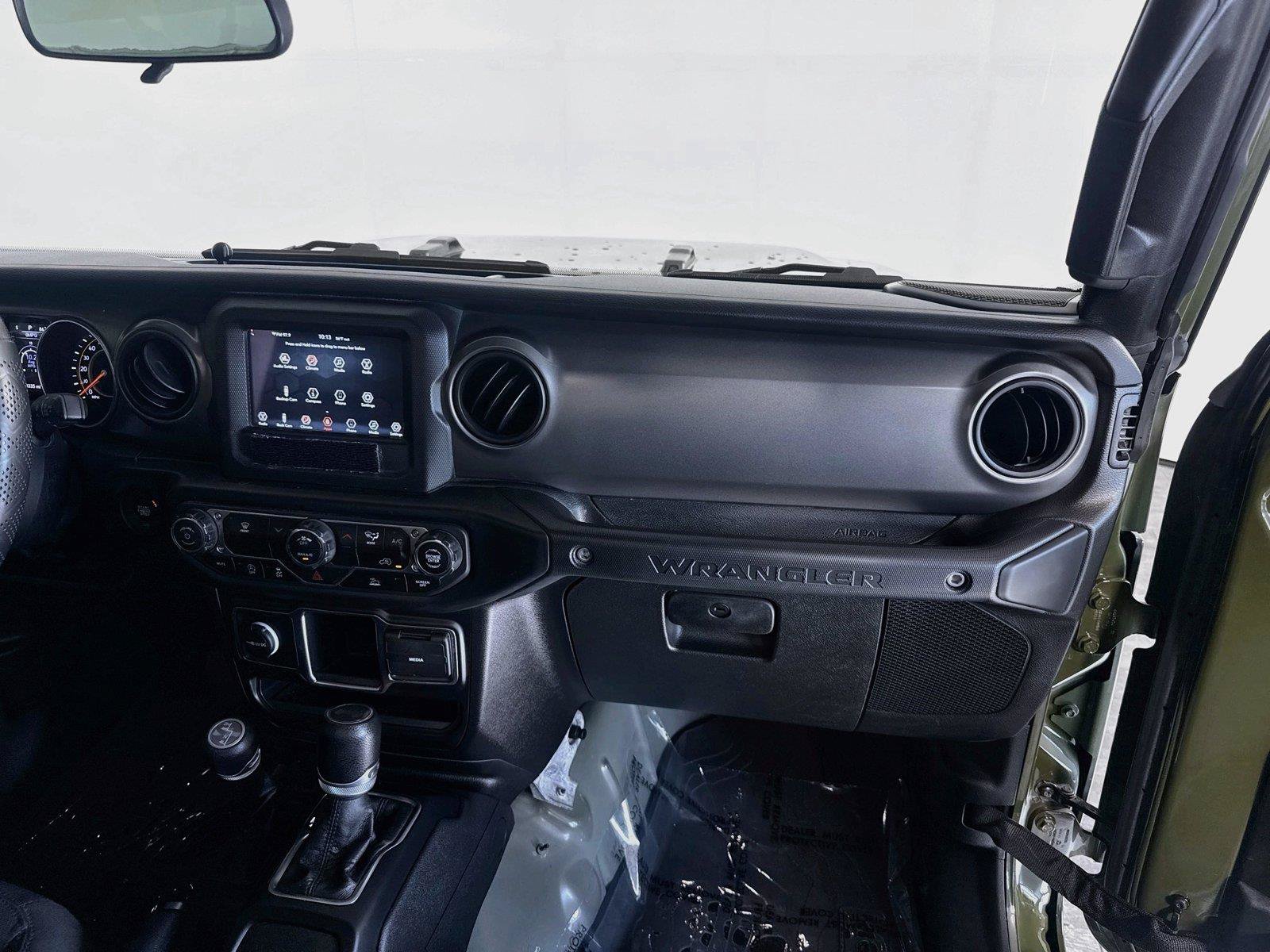 Used 2023 Jeep Wrangler Sport AWD/4WD image 26