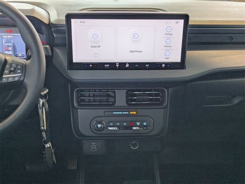 New 2025 Ford Maverick XL w/ Equipment Group 101A image 13