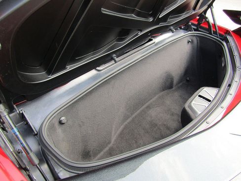 Used 2021 Chevrolet Corvette Stingray Premium Conv w/ Z51 Performance Package RWD image 19