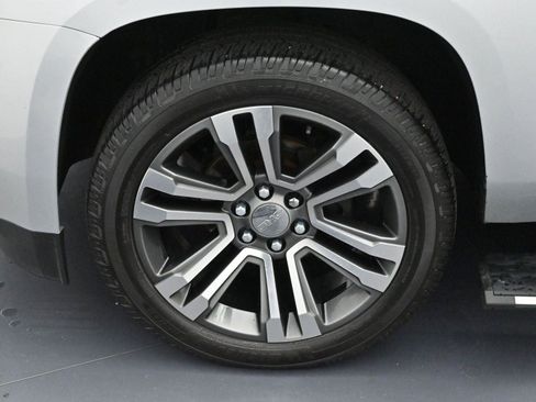 Used 2019 GMC Yukon XL Denali w/ Denali Ultimate Package image 37