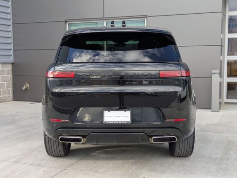 Used 2024 Land Rover Range Rover Sport Dynamic SE image 9