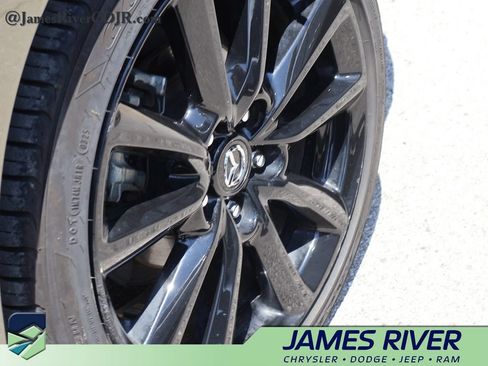 Used 2024 MAZDA MAZDA3 s AWD/4WD image 40