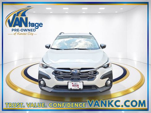 Certified 2024 Subaru Crosstrek 2.0i Premium image 2