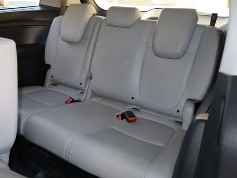Used 2019 Honda Odyssey EX-L image 7