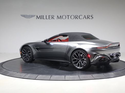 Used 2026 Aston Martin V8 Vantage Roadster image 18