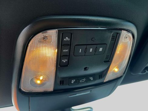 Used 2026 Dodge Durango GT AWD/4WD image 33