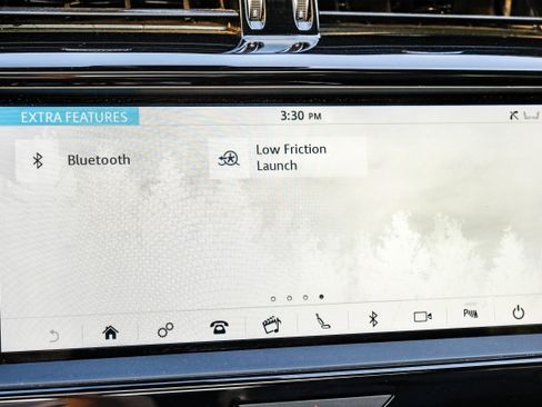 Used 2020 Jaguar XE S image 32