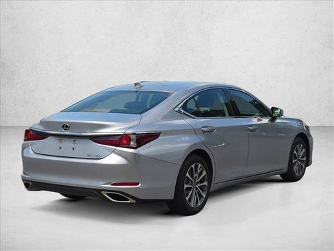 Used 2024 Lexus ES 350 w/ Accessory Package (Z1) FWD image 3