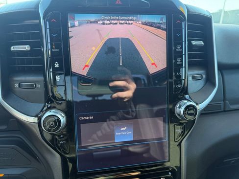 Used 2025 RAM 2500 Big Horn image 20