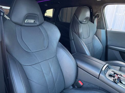 Used 2024 BMW XM image 46