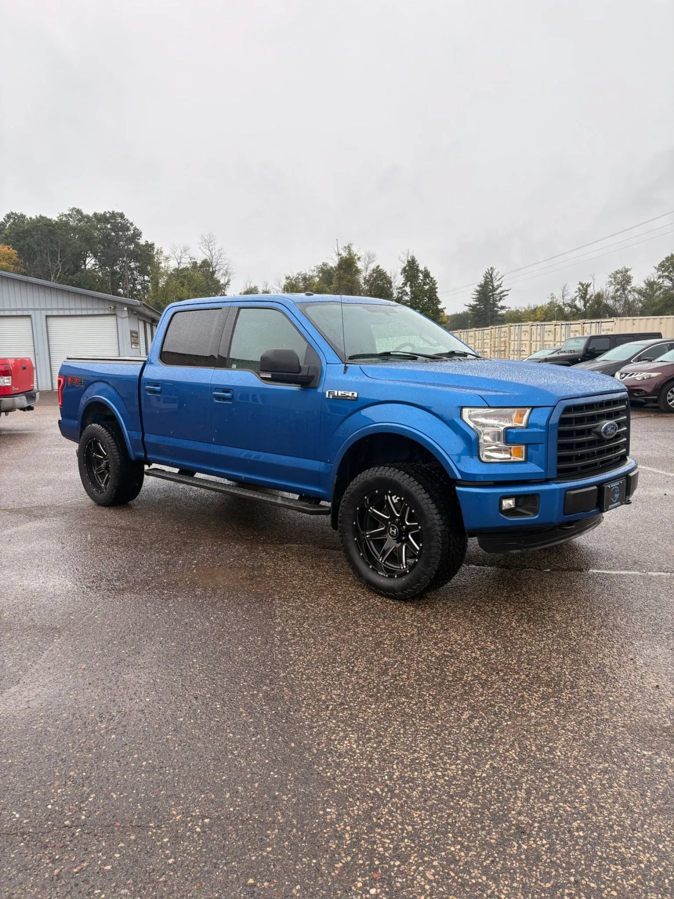 Used 2015 Ford F150 XLT w/ Equipment Group 302A Luxury AWD/4WD image 3