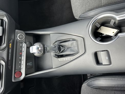 Used 2024 Ford Mustang Coupe image 23