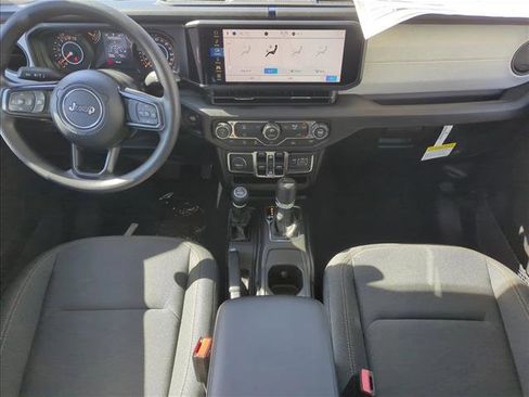 New 2026 Jeep Gladiator Sport AWD/4WD image 15