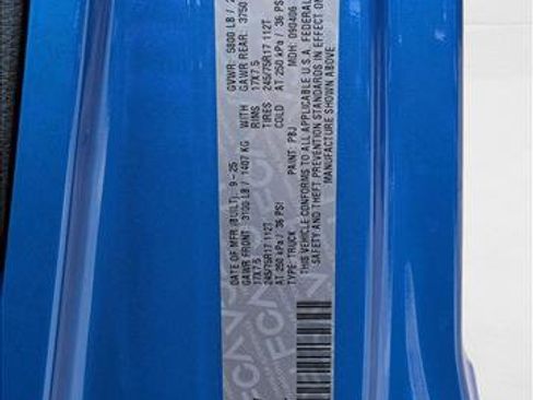 New 2025 Jeep Gladiator Sport image 20