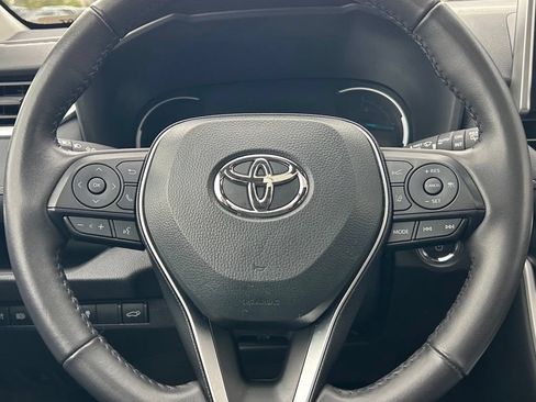 Certified 2025 Toyota RAV4 XLE w/ Convenience Package AWD/4WD image 21
