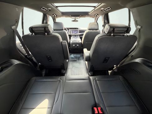 Used 2021 GMC Yukon Denali AWD/4WD image 25