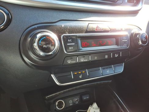 Used 2019 Kia Sorento EX image 24