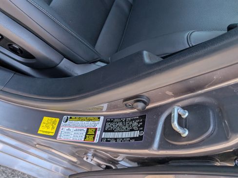 Used 2021 Lexus ES 350 w/ Premium Package FWD image 16
