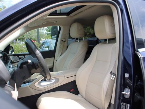 Certified 2020 Mercedes-Benz GLS 450 4MATIC image 5