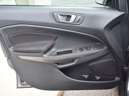 Used 2020 Ford EcoSport SE w/ SE Convenience Package FWD image 18