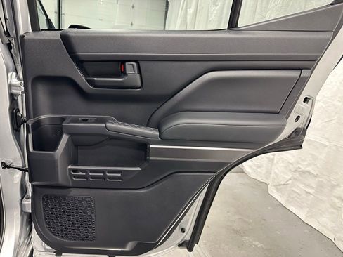 Used 2025 Toyota 4Runner SR5 image 50