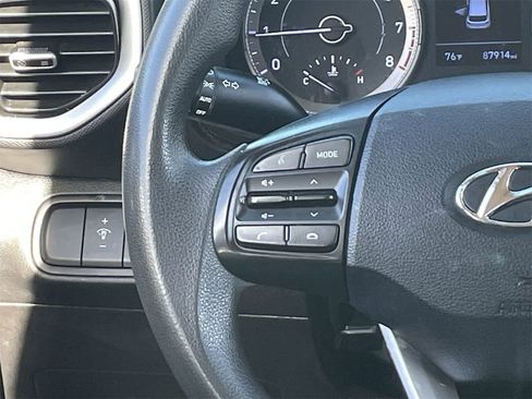 Used 2020 Hyundai Venue SE image 22