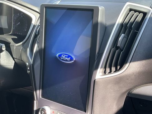 Used 2021 Ford Edge SEL w/ Convenience Package FWD image 6