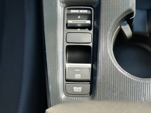 Used 2025 Honda Civic FWD Hybrid Sedan image 23