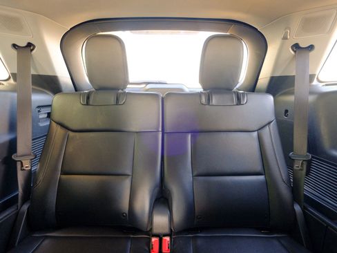 Used 2024 Ford Explorer Limited image 33