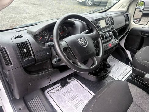 Used 2020 RAM ProMaster 2500 FWD image 9