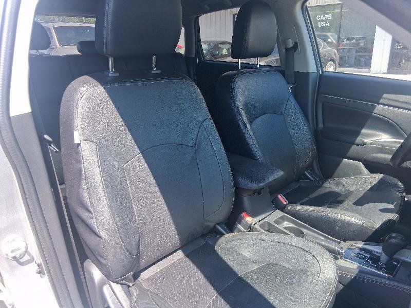 Used 2018 Mitsubishi Outlander Sport SEL FWD image 18