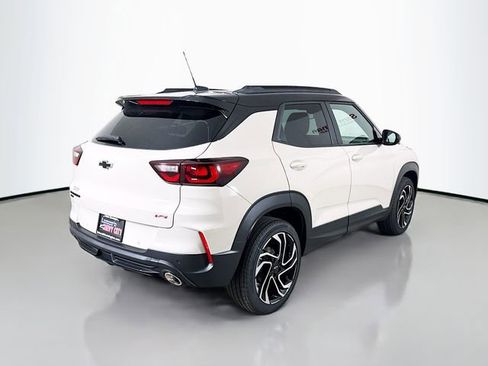 New 2026 Chevrolet TrailBlazer RS AWD/4WD image 9