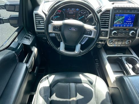 Used 2020 Ford F450 Platinum w/ FX4 Off-Road Package image 17