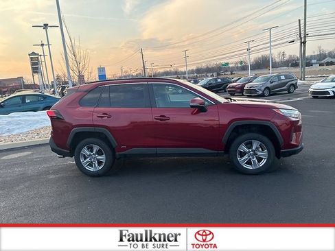 Certified 2025 Toyota RAV4 XLE image 5