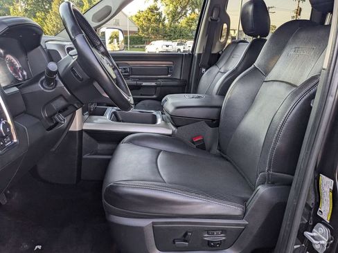 Used 2017 RAM 2500 Laramie AWD/4WD image 10